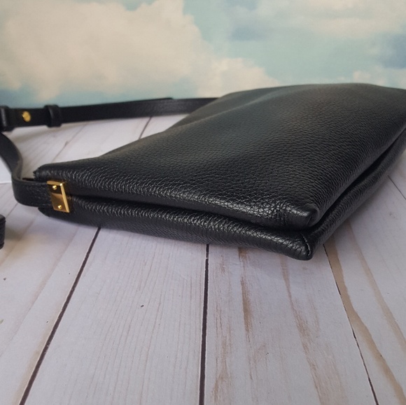 Marc Jacobs Crossbody Black Leather - Picture 5 of 8